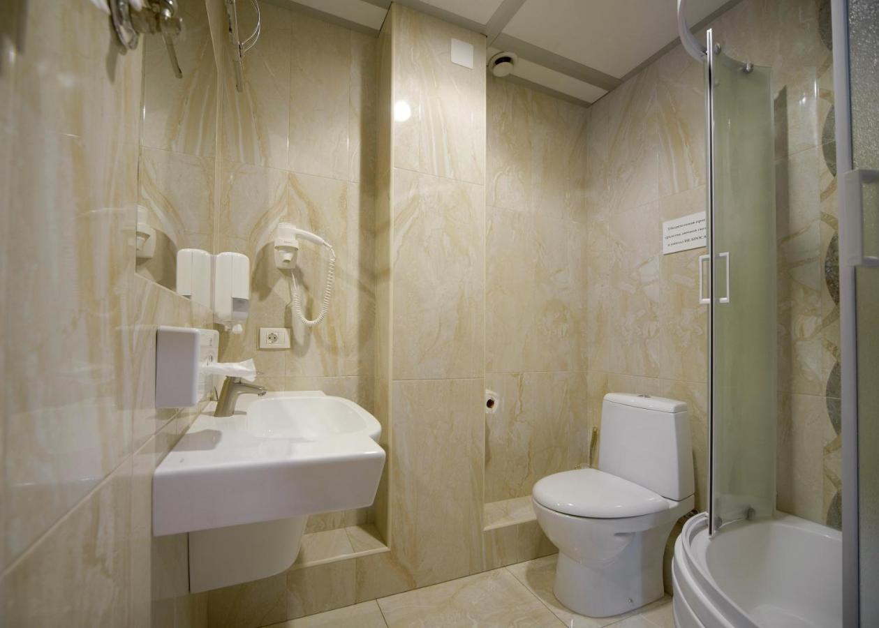 Gaudi stylish hotel Odessa Esterno foto
