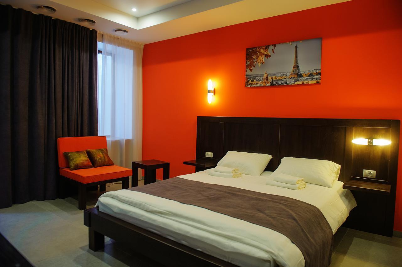 Gaudi stylish hotel Odessa Esterno foto